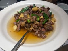 -费大厨辣椒炒肉(高铁吾悦广场店)