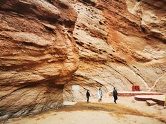 -天山神秘大峡谷