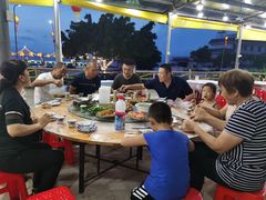 -红月湾海鲜饭店•沙滩海景(双月湾店)
