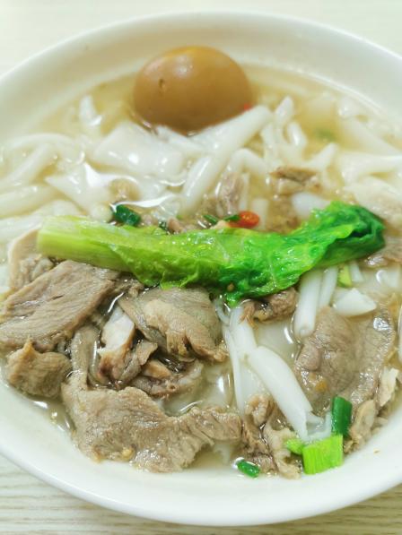 陈记永安特色小吃-"「活肉粿条」味道一般,比较清淡,活肉还不.