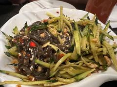 酸辣蕨根粉-湘肠香火锅店(团结湖店)