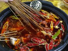 -灌县老妈砂锅串串香(万科红生活广场店)