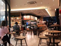 -星巴克臻选(华堂·新辰汇店)