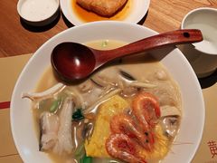 -荣家黄鱼面(南京西路店)