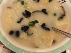 奶汤全家福-春水锅贴·传统鲁菜(大明湖店)