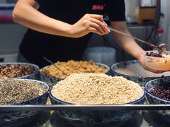 -八一路好吃街(雨田商务大厦店)