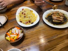 -又见小河浜·盐帮川菜(松江商业广场店)