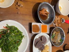 -88号小吃店·经典云南菜·地道纳西美食