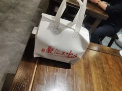 -聚汇三少·龙虾·中餐厅(莫邪路新天地店)