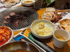 -草家酱蟹炭火烤肉店(珲春南路一店)