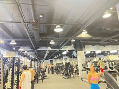 -TMG潮流健身(奥体莲荷里店)