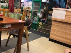 -东北四季饺子王(华山路店)