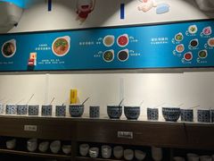 -尚尚仙·酸汤猪手·猪肚鸡火锅(华联万柳购物中心店)