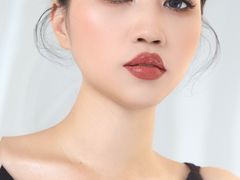 -金夫人化妆摄影职业培训学校