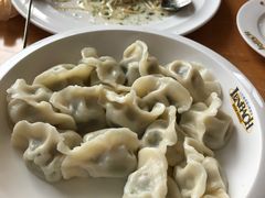-LENBACH兰巴赫西餐啤酒坊(大连星海广场店)