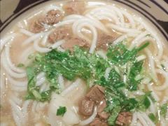 现煮牛肉粉-栖凤渡杨婆鱼粉(苏仙传奇店)
