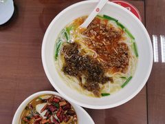 小锅米线-日月永和中国餐饮名店(凤凰店)