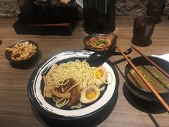 -雷神拉面(财富中心玉米楼店)