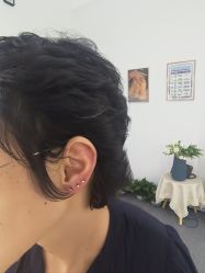 -AI艾耳·专业手工耳洞·穿孔美学馆