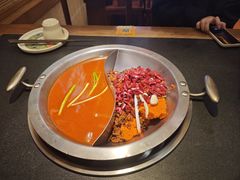 -沸炉重庆老火锅(军事博物馆店)