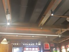 -巴卤社老火锅(财富店)