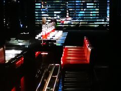 吧台-L'ATELIER de Joel Robuchon(外滩18号店)