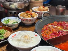 -萍姐火锅·公路夜市(武汉首店)