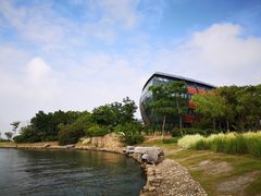 -上海滴水湖皇冠假日酒店