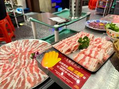 -朱光玉火锅馆(龙阳广场店)
