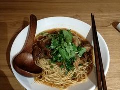 半斤半肉拉面-厝内小眷村(天河南一路店)