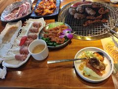 -万兴佳烤肉·长白山老味道(东岸里店)