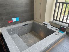 -清远熹乐谷温泉度假酒店