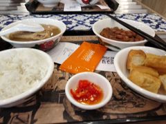 -黄亚细肉骨茶(仰光路店)