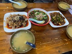 -朱大嘴肥肠血旺(福字街店)
