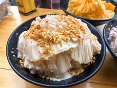白桃乌龙绵绵冰-鞠婆婆•绵绵冰•凉糕•手工冰粉(苏稽一店)