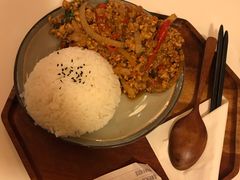 罗勒辣炒鸡肉饭-GOGO Plate(成都太古里店)