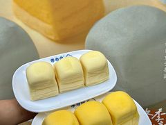 -李与白包子铺(桐梓林店)