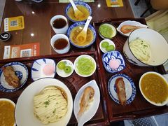 -百年老字号·观振兴蟹黄面·三虾面·苏式面(观前街富仁坊巷店)