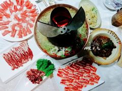-羊家胡同·龙虾烧烤火锅(龙汇路店)