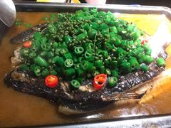 鲜青椒烤鱼-探鱼·鲜青椒爽麻烤鱼(北京路天河城店)