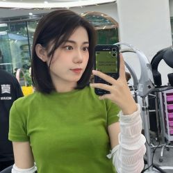 -MOVAN  HAIR莫凡匠人发型屋