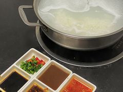 -吉友粥底火锅(方斜路店)