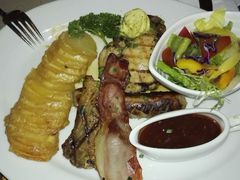 -Bamboo Bar & Grill Restaurant