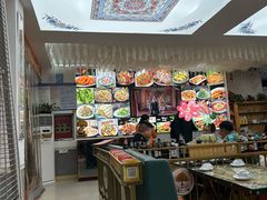 -壹阁胡羊焖饼(特色小吃街店)