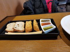 餐前面包蒜黄油-安妮意大利餐厅(国贸店)
