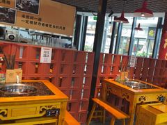 -憨孃孃·重庆老火锅(红山黑金店)