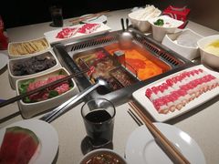 -海底捞火锅鲜切牛肉主题店(长寿路店)