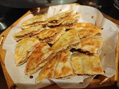 牛肉馅饼-师味葱扒虎头鲤·水席洛阳菜(元华店)