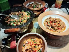 -聚鑫朋酸菜肥肠(九龙仓店)