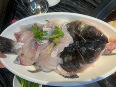 -老船舫·现做活鲜鱼馆(东郊记忆店)